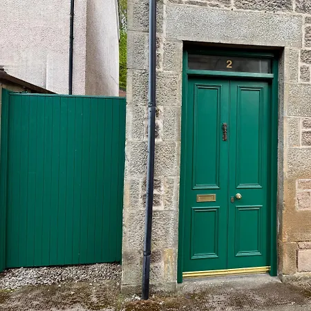 Rosebery House In Quiet Area Of City Centre Inverness Exterior photo